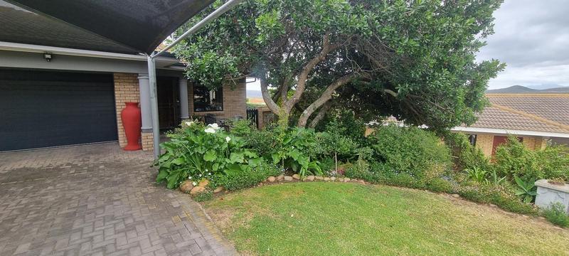 3 Bedroom Property for Sale in Reebok Western Cape